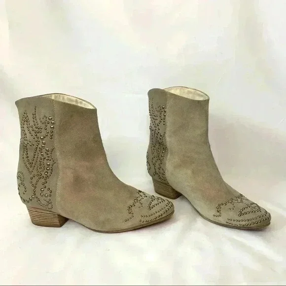Serafini etoile tan suede boots with stud … - Picture 2 of 5